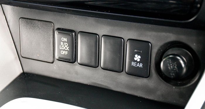 2018 Mitsubishi Pajero Sport GLS