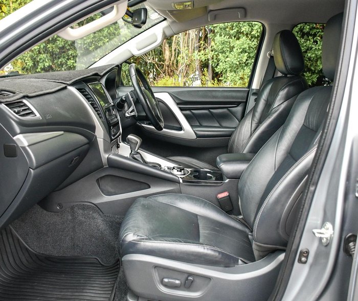 2018 Mitsubishi Pajero Sport GLS