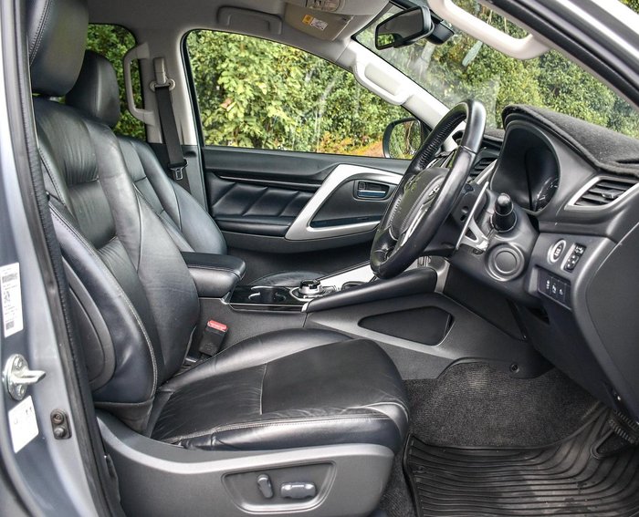 2018 Mitsubishi Pajero Sport GLS