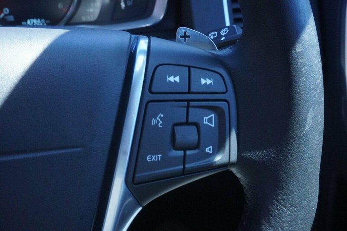 2015 Volvo XC60 D4 Luxury