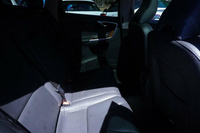 2015 Volvo XC60 D4 Luxury