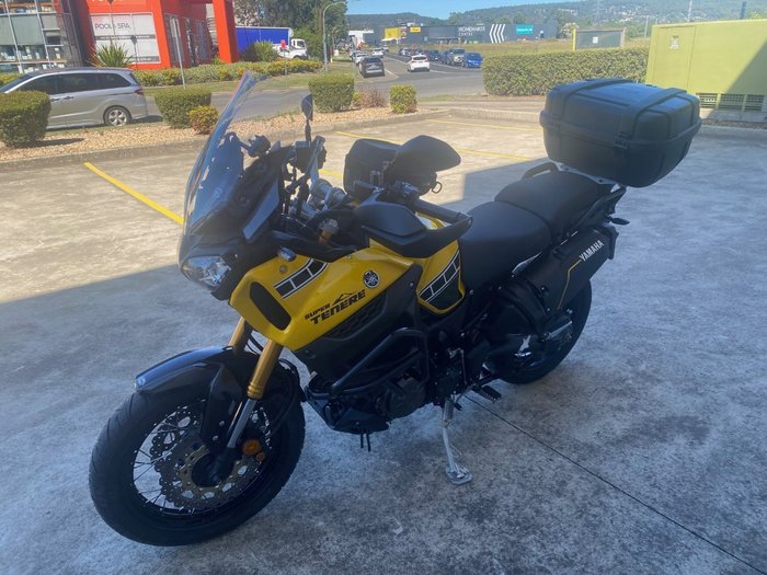 2016 Yamaha XT1200Z SUPER TENERE Yellow
