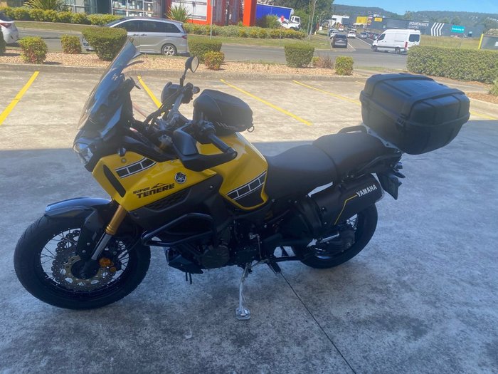 2016 Yamaha XT1200Z SUPER TENERE Yellow