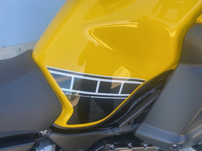2016 Yamaha XT1200Z SUPER TENERE Yellow