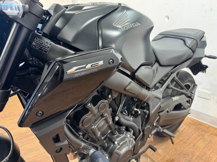 2023 Honda CB650R Black