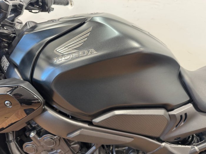 2023 Honda CB650R Black