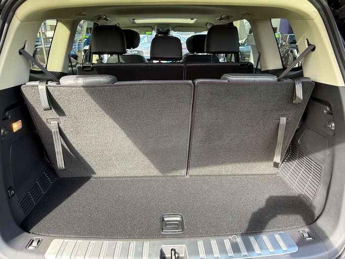 2025 LDV D90 Executive