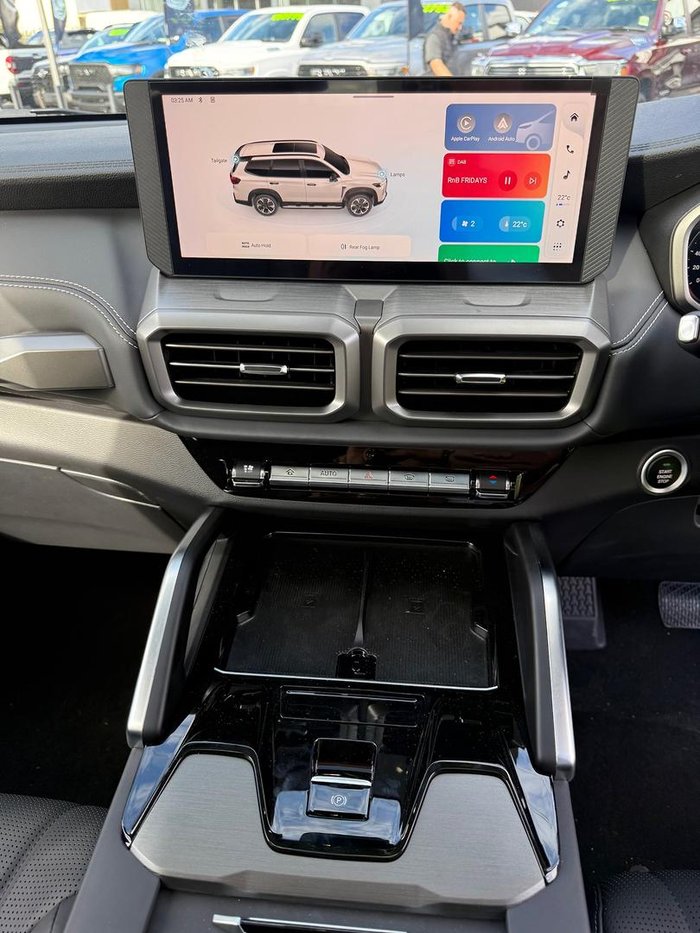 2025 LDV D90 Executive