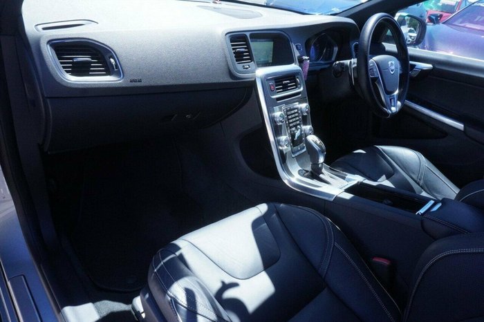 2015 Volvo S60 T5 R-Design