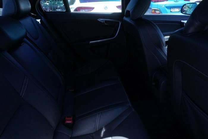 2015 Volvo S60 T5 R-Design