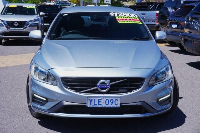 2015 Volvo S60 T5 R-Design