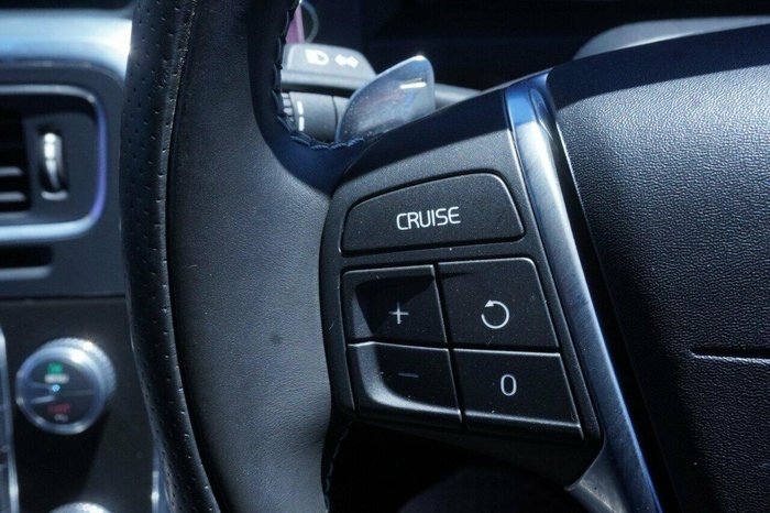 2015 Volvo S60 T5 R-Design