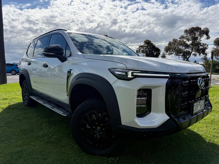 2025 LDV D90 Executive