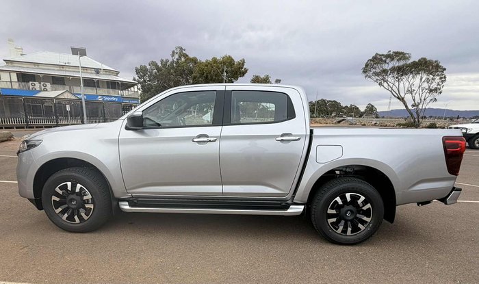 2025 Mazda BT-50 GT