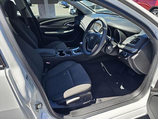 2014 Holden Ute VF MY14 WHITE