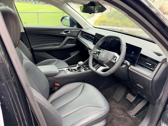 2025 MG HS Essence AS33 MY25 Black Pearl