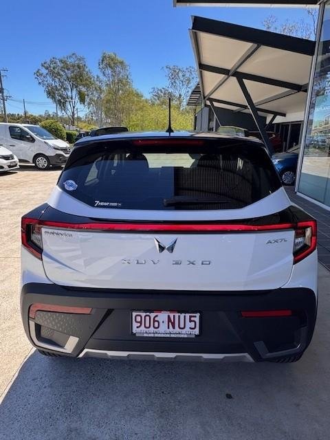 2025 Mahindra XUV3XO AX7L