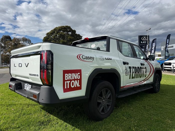 2025 LDV Terron 9 Origin