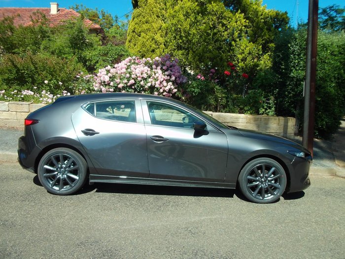 2025 Mazda 3 G20 Evolve