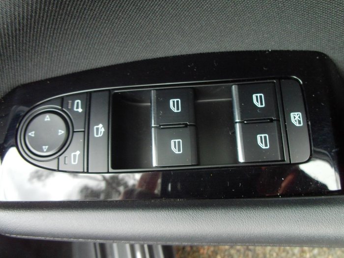 2025 Mazda 3 G20 Evolve