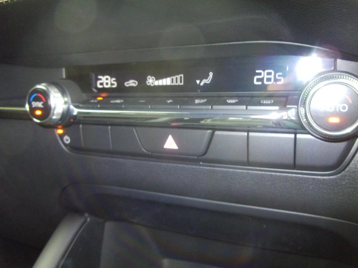 2025 Mazda 3 G20 Evolve
