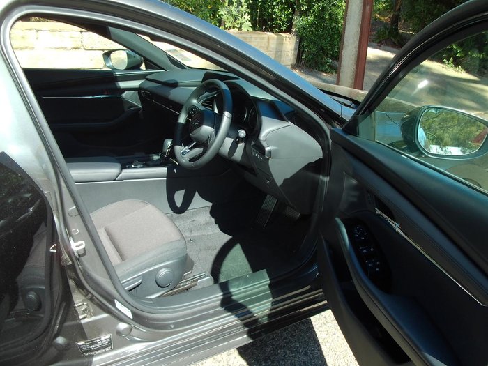 2025 Mazda 3 G20 Evolve