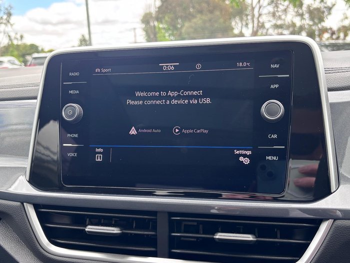 2024 Volkswagen T-Roc 110TSI Style