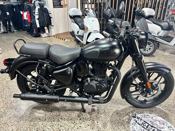 2025 Royal Enfield CLASSIC 350 DARK STEALTH BLACK