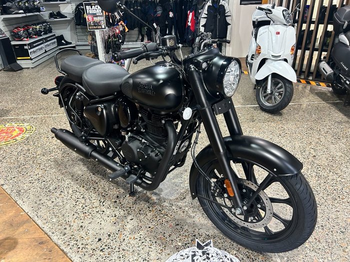 2025 Royal Enfield CLASSIC 350 DARK STEALTH BLACK