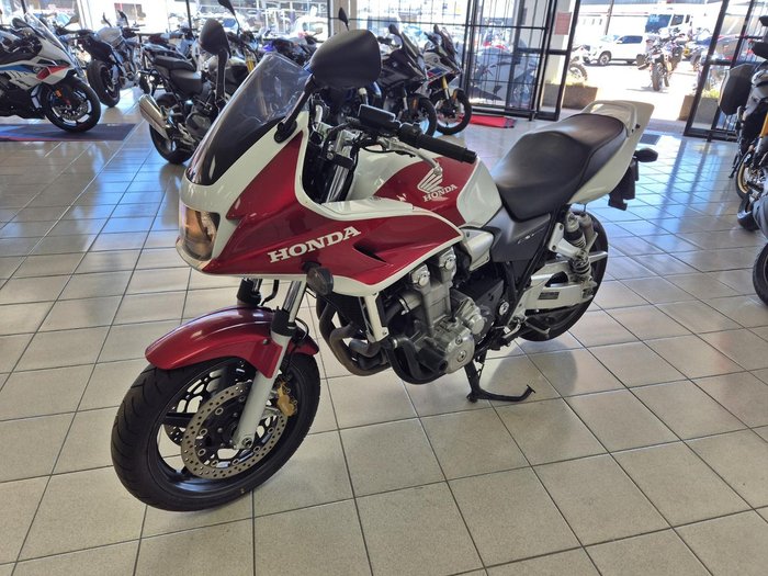 2005 Honda CB1300S CB1300 Red