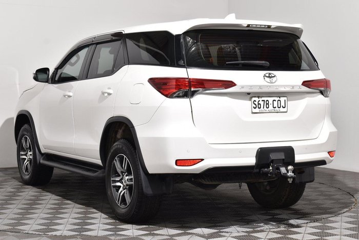 2022 Toyota Fortuner GX