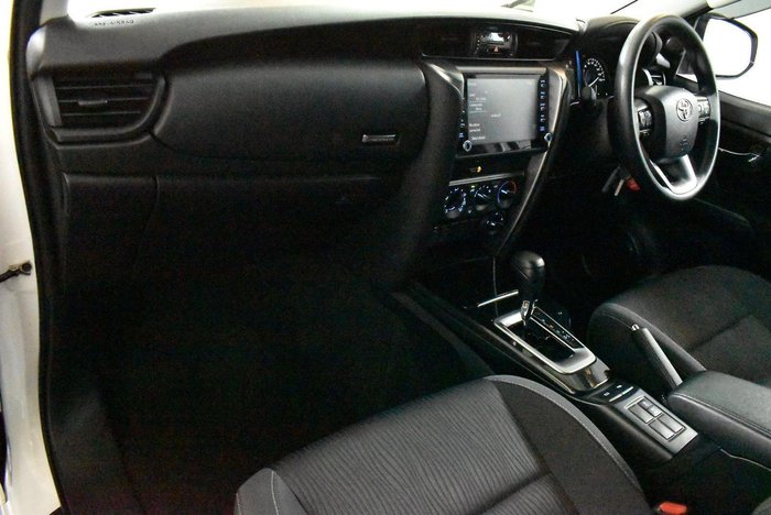 2022 Toyota Fortuner GX