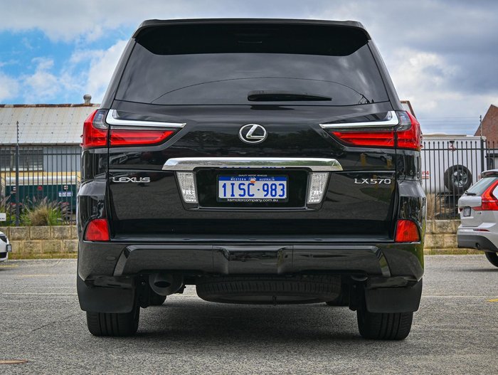 2017 Lexus LX 570
