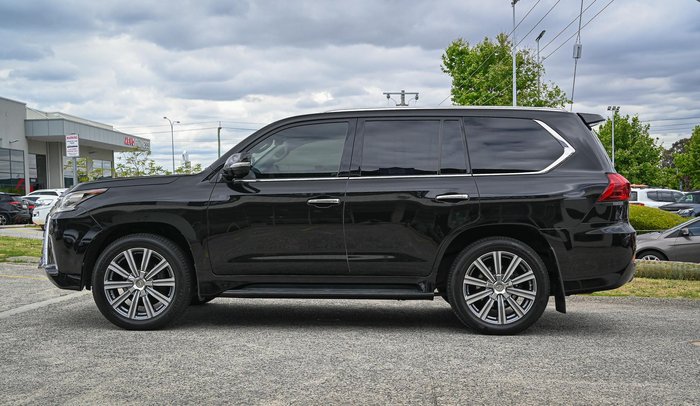 2017 Lexus LX 570
