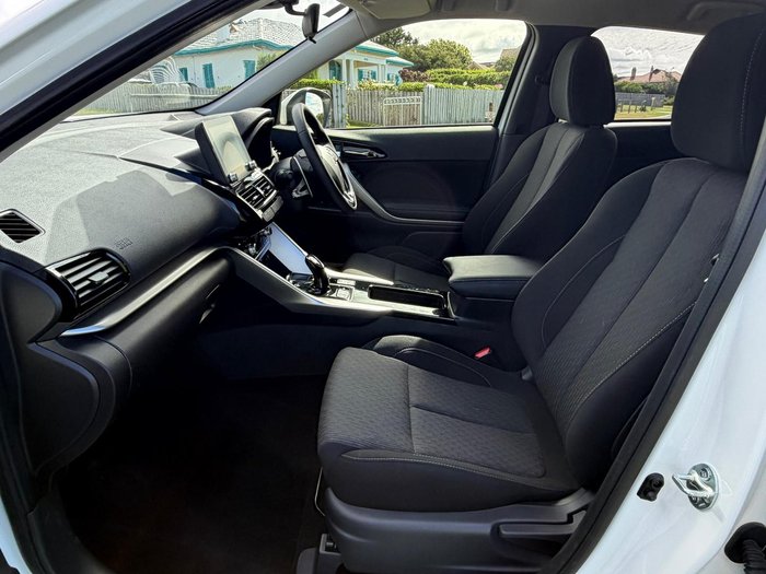 2024 Mitsubishi Eclipse Cross PHEV ES