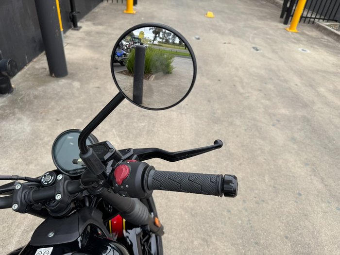 2025 Royal Enfield (see Also Enfiel GUERILLA 450