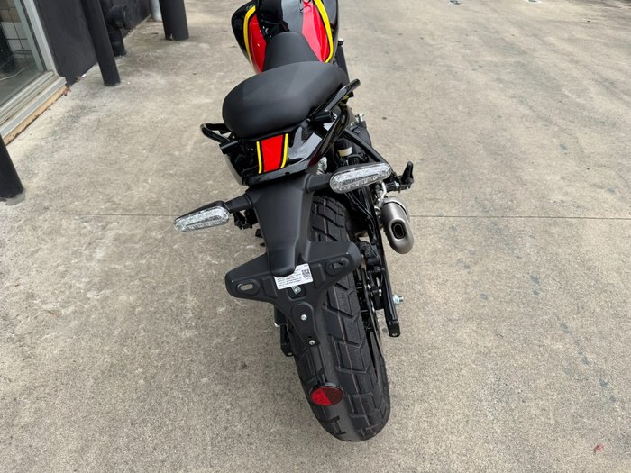 2025 Royal Enfield (see Also Enfiel GUERILLA 450