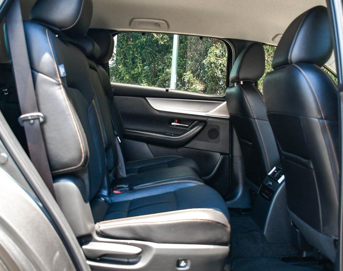 2024 Mazda CX-80 G40e Touring