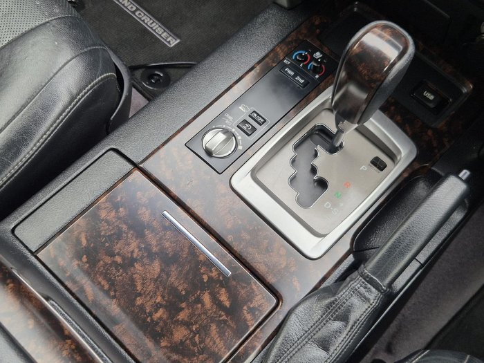 2014 Toyota Landcruiser Sahara