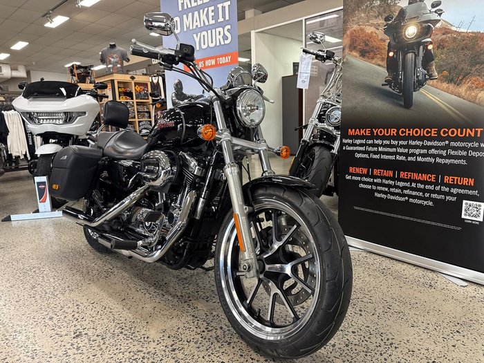 2014 Harley-Davidson SuperLow 1200T (XL1200T) Sportster Black