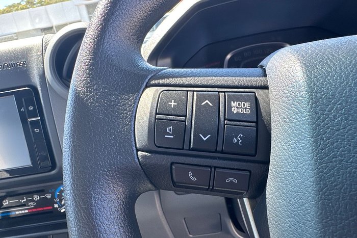 2025 Toyota Landcruiser Workmate Troopcarrier