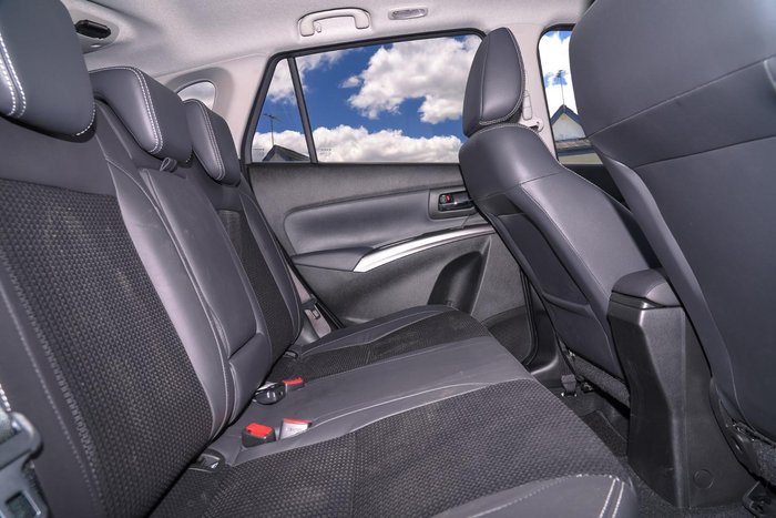 2024 Suzuki S-Cross ALLGRIP Prestige