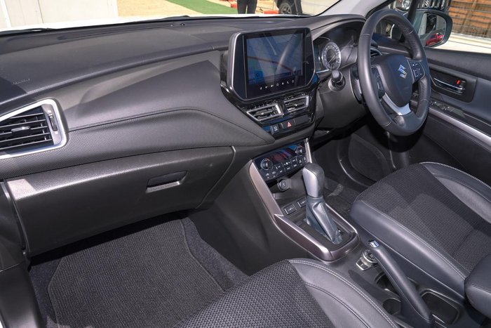 2024 Suzuki S-Cross ALLGRIP Prestige