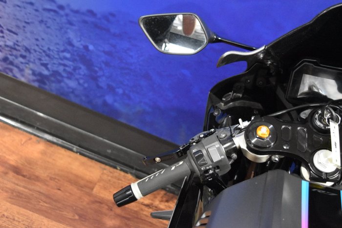 2024 Yamaha YZF-R7LA Grey