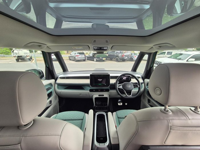 2024 Volkswagen ID. Buzz Pro BEV560