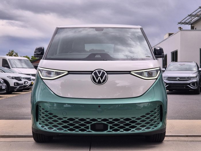 2024 Volkswagen ID. Buzz Pro BEV560