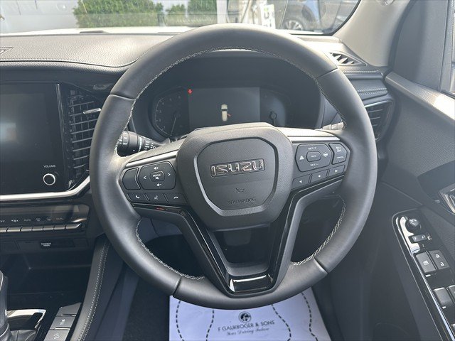 2025 ISUZU MU-X LS-U