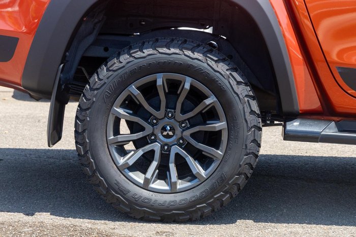 2023 Mitsubishi Triton Xtreme