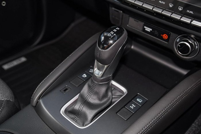 2025 Mazda BT-50 XTR