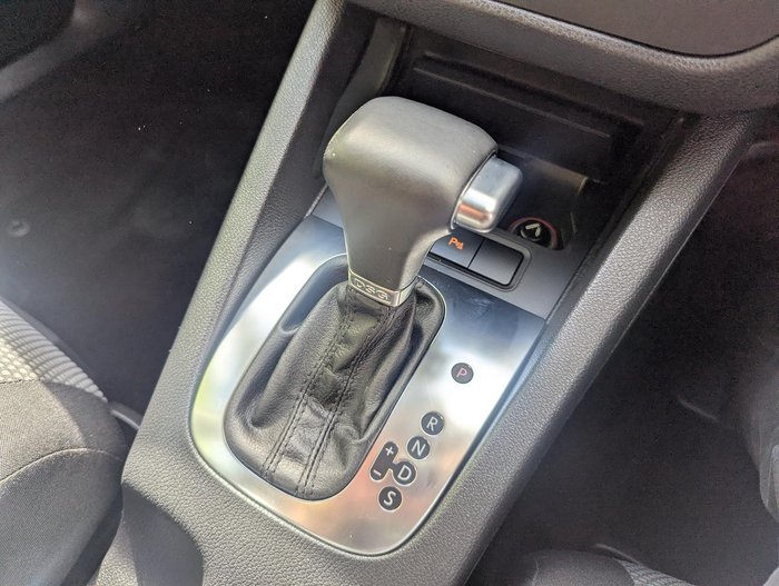 2010 Volkswagen Jetta 118TSI 1KM MY10 Silver